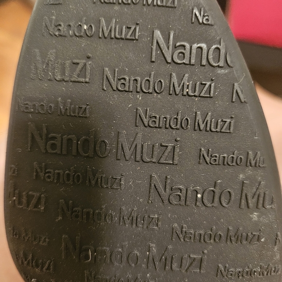 Europeane Dsigner's Leather Tall  Boots. Knee High Made in Italy - Picture 4 of 6